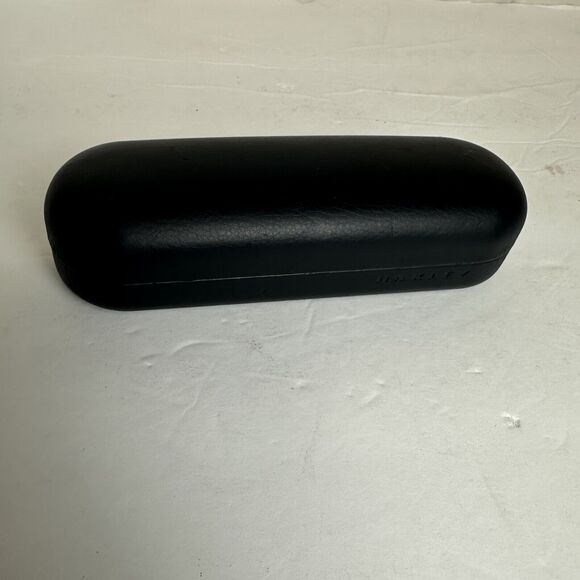 OAKLEY Eyeglass Sunglass Black Faux Leather Hard Clamshell Small CASE‎ ONLY - Picture 3 of 6